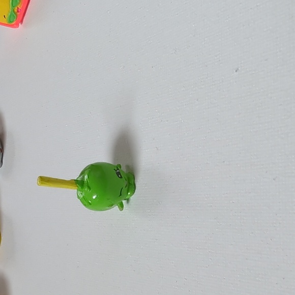 Shopkins Set - Picture 6 of 7